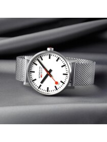 Mondaine evo2 43 mm Milanese