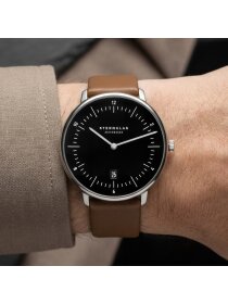 NAOS XL piano schwarz Band Premium braun