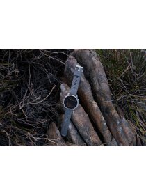 fēnix® 9 Pro – inReach®, Solar, 51 mm Titan mit Silikon-Armband Kieselgrau/Silbergrau