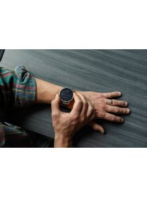 fēnix® 9 Pro – inReach®, 51 mm, AMOLED Sapphire, Titan mit Silikon-Armband Graphit/Schwarz